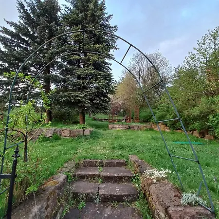 Guest house Penzionek U Frantiska 2*