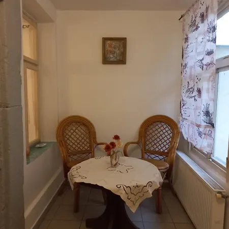 Penzionek U Frantiska 2*