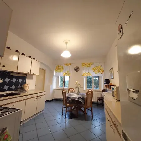 Guest house Penzionek U Frantiska 2*