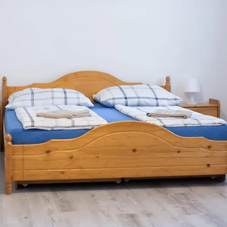 U Frantiska Pensjonat 2*