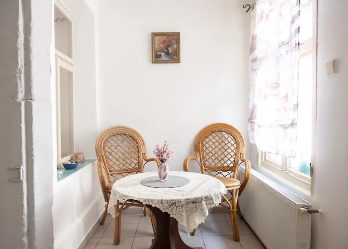 U Frantiska 2* Mařenice